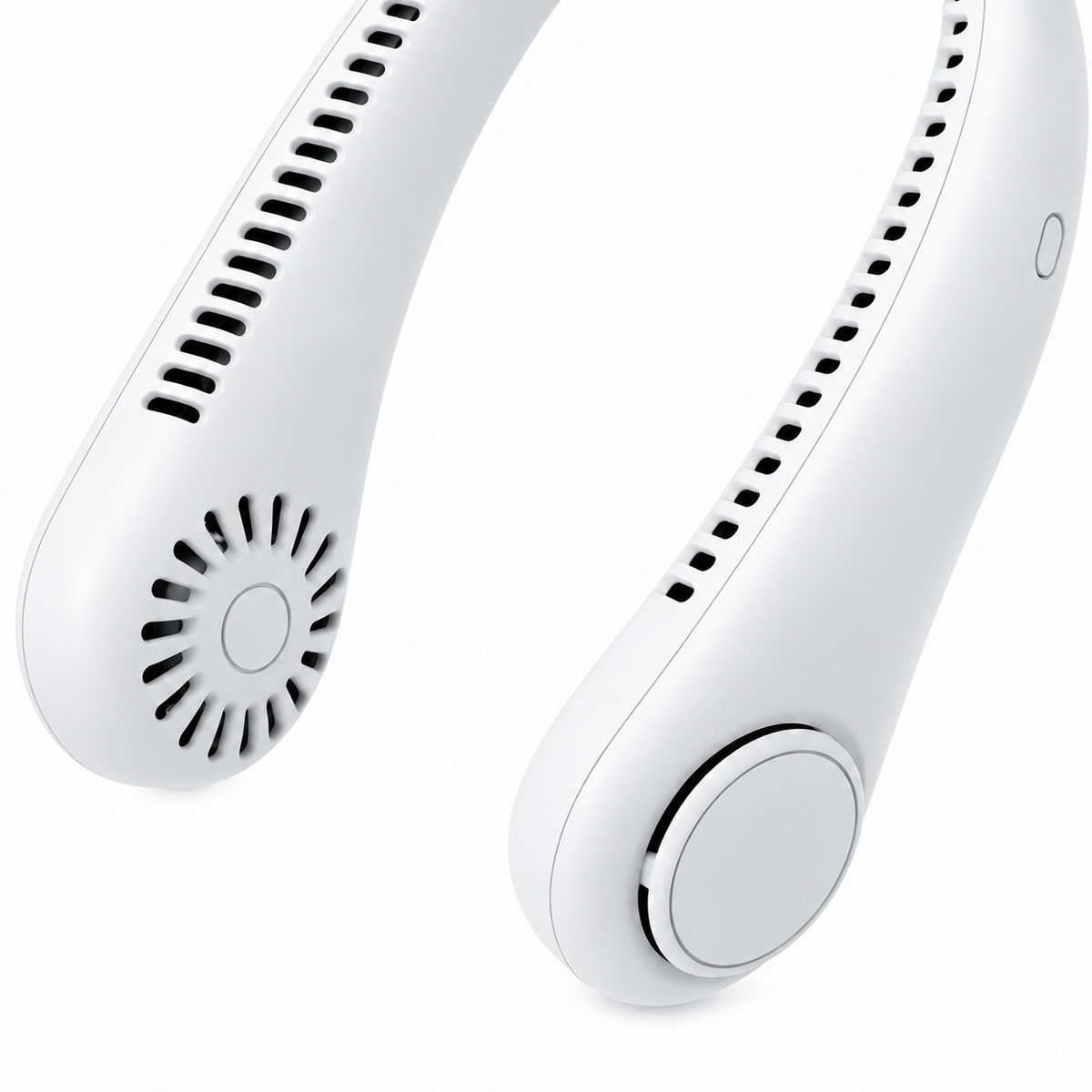 Airlo Wear in white, detail.